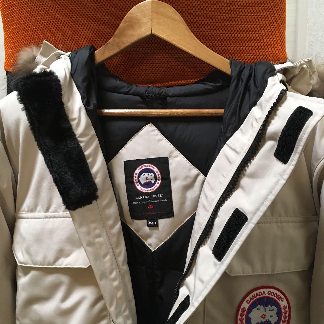 カナダグース ダウンジャケット ホワイト 4JftC-m98507829781 CANADA GOOSE NEW即納