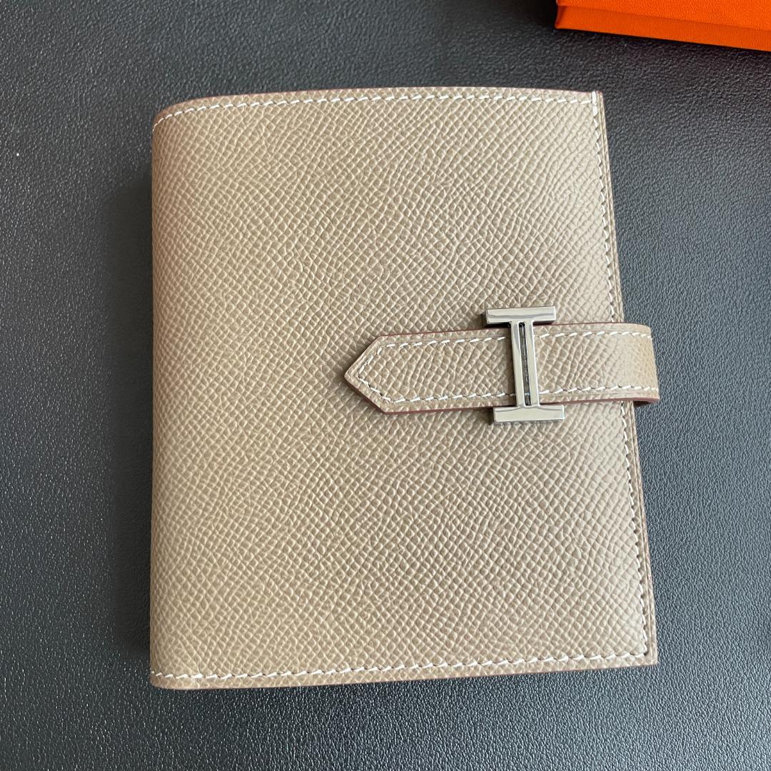 エルメス HERMES 二つ折り財布 ベアンコンパクト ヴォーエプソン