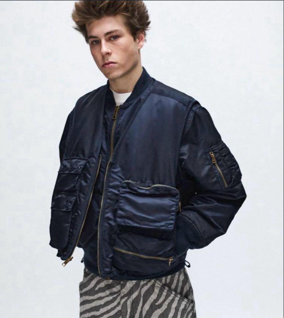 Supreme 2-in-1 MA-1 + Vest Supreme 2-in-1 MA-1 + Vest