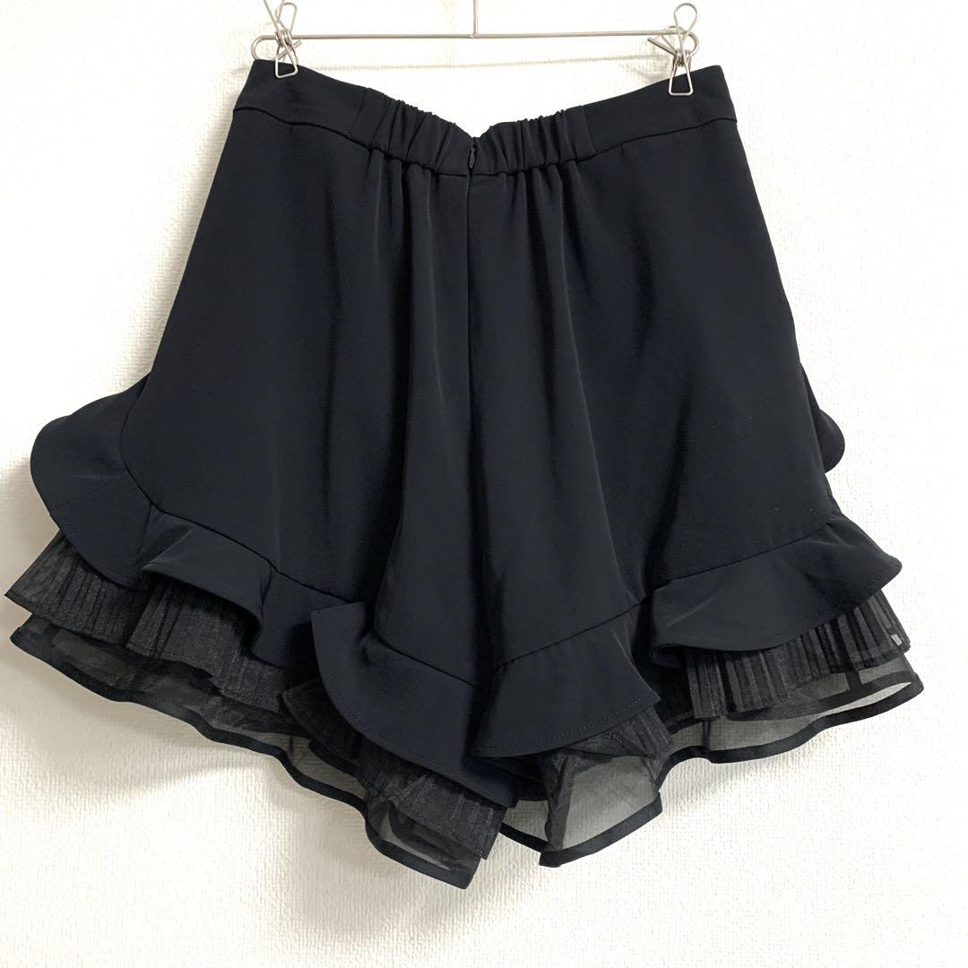 Sustainableフリルヘムショートパンツブラック0