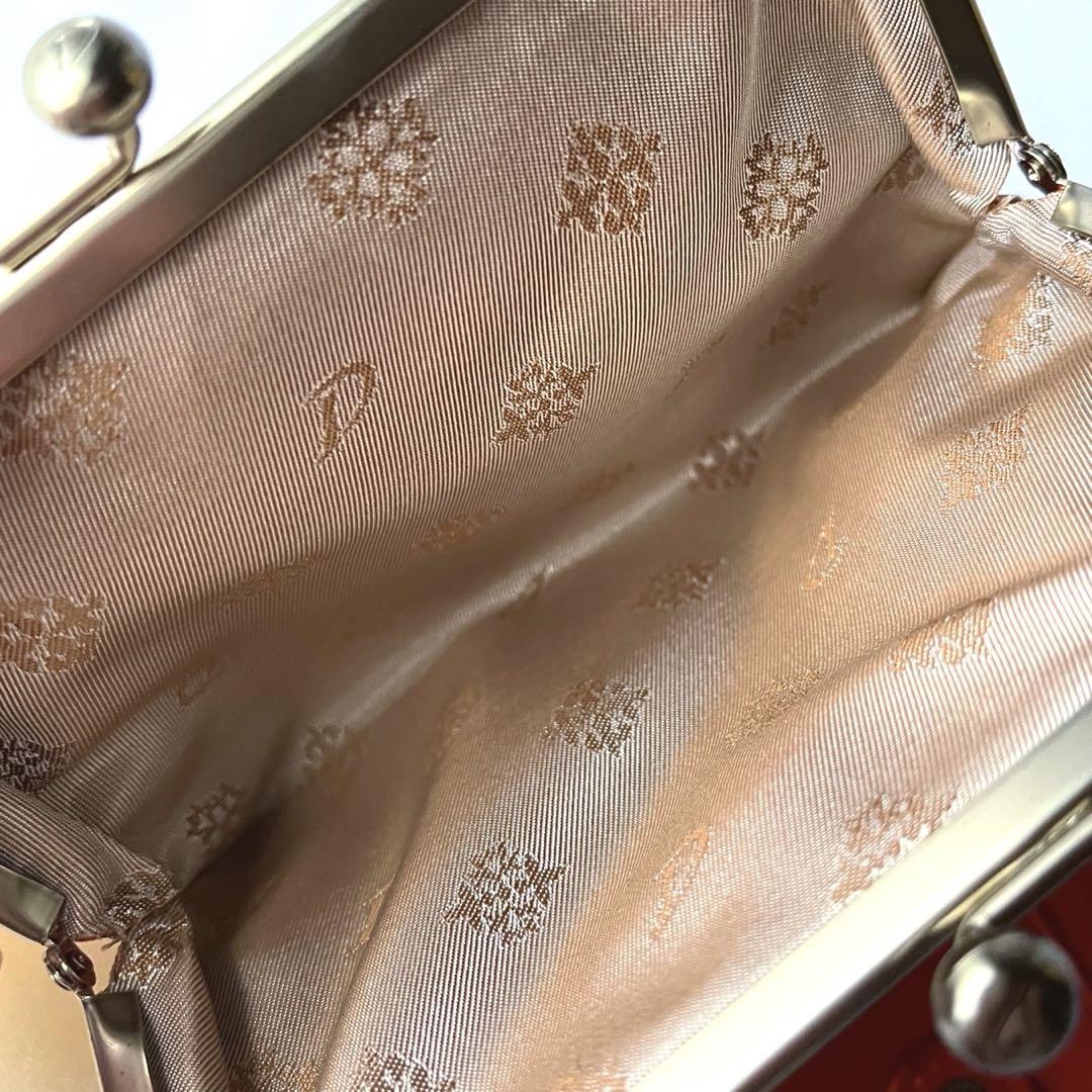 小銭入れ付き二つ折り財布