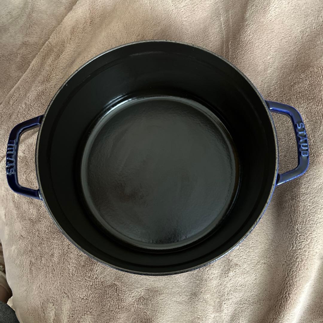 STAUB ストウブ ピコ・ココット 26 cm ラウンド グランブルー鋳鉄 STAUB ストウブ ピコ・ココット 26 cm ラウンド グランブルー鋳鉄