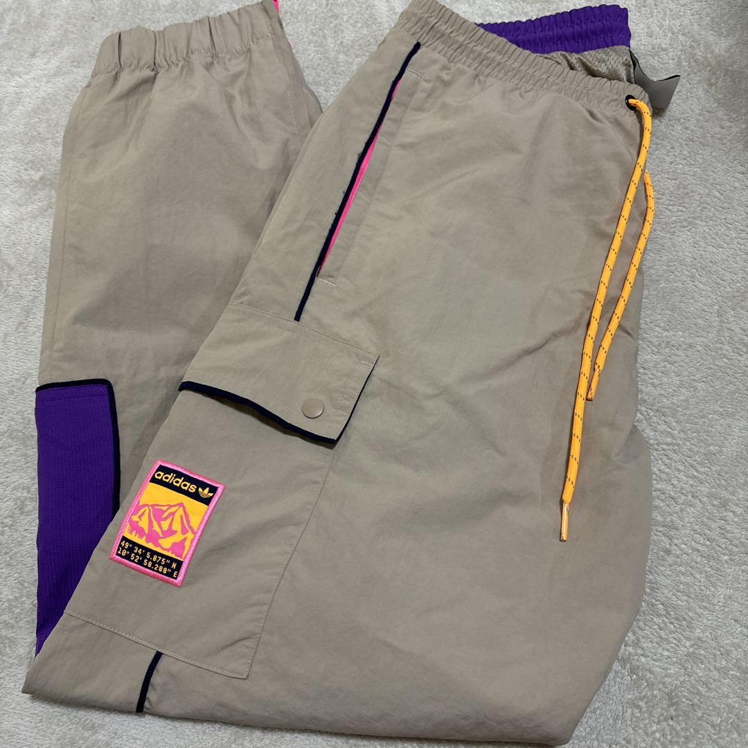 アディダスオリジナルス　adidas ズボン　ジャージ　トラックパンツ 5,499円