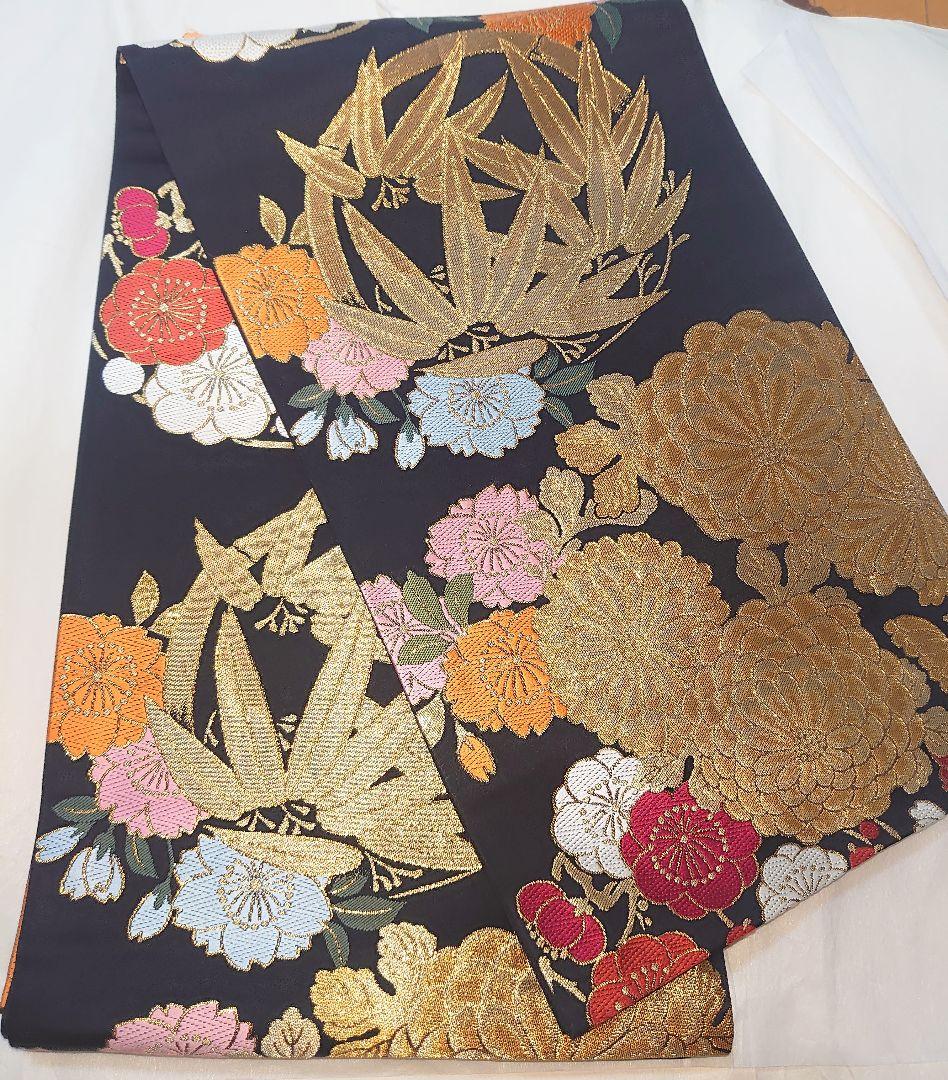 美品　撫松庵子ども用袋帯　黒地金色華やか花　十三参り　七五三