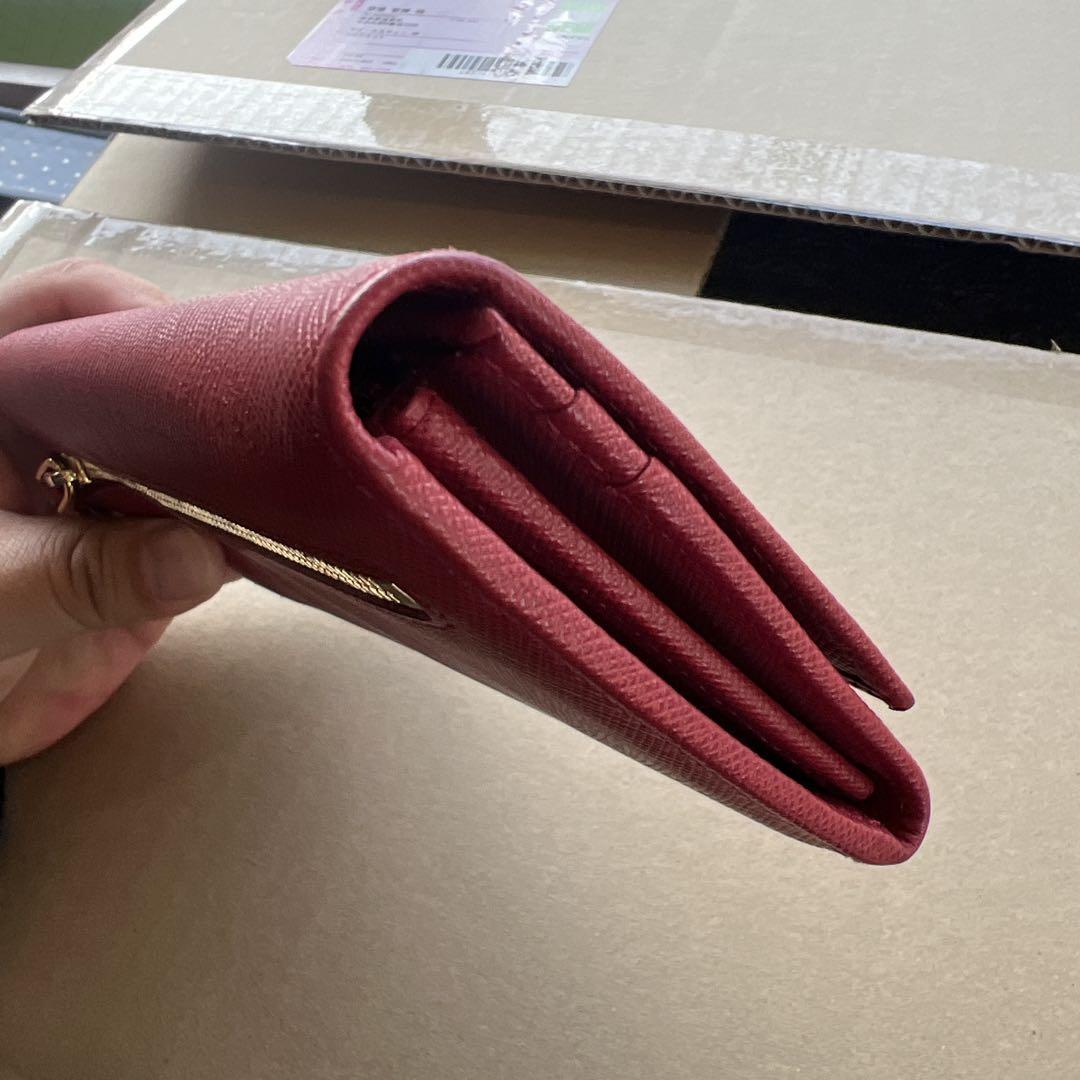 PRADA プラダ サフィアーノ 長財布 ゴールド金具 レッド 1MH132