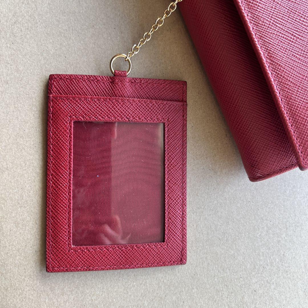 PRADA プラダ サフィアーノ 長財布 ゴールド金具 レッド 1MH132