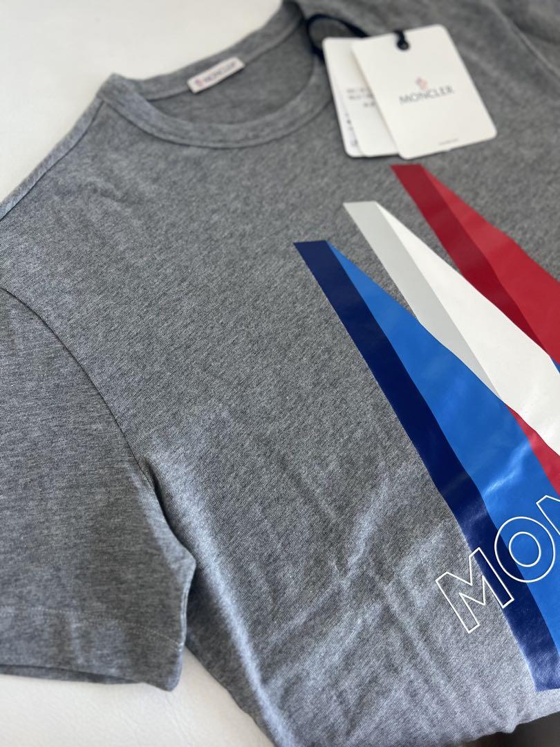 〈すぐ届く！〉MONCLER Tシャツ マウンテン ブランドロゴ 定番 新品タグ付き！〉MONCLER Tシャツ マウンテン ブランドロゴ 定番 XL