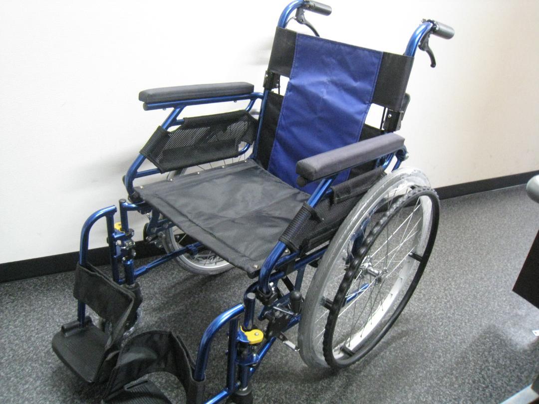 送料無料> Miki キャリカルプラス 自走式 車椅子 ⑦ 送料無料> Miki キャリカルプラス 自走式 車椅子 ⑦