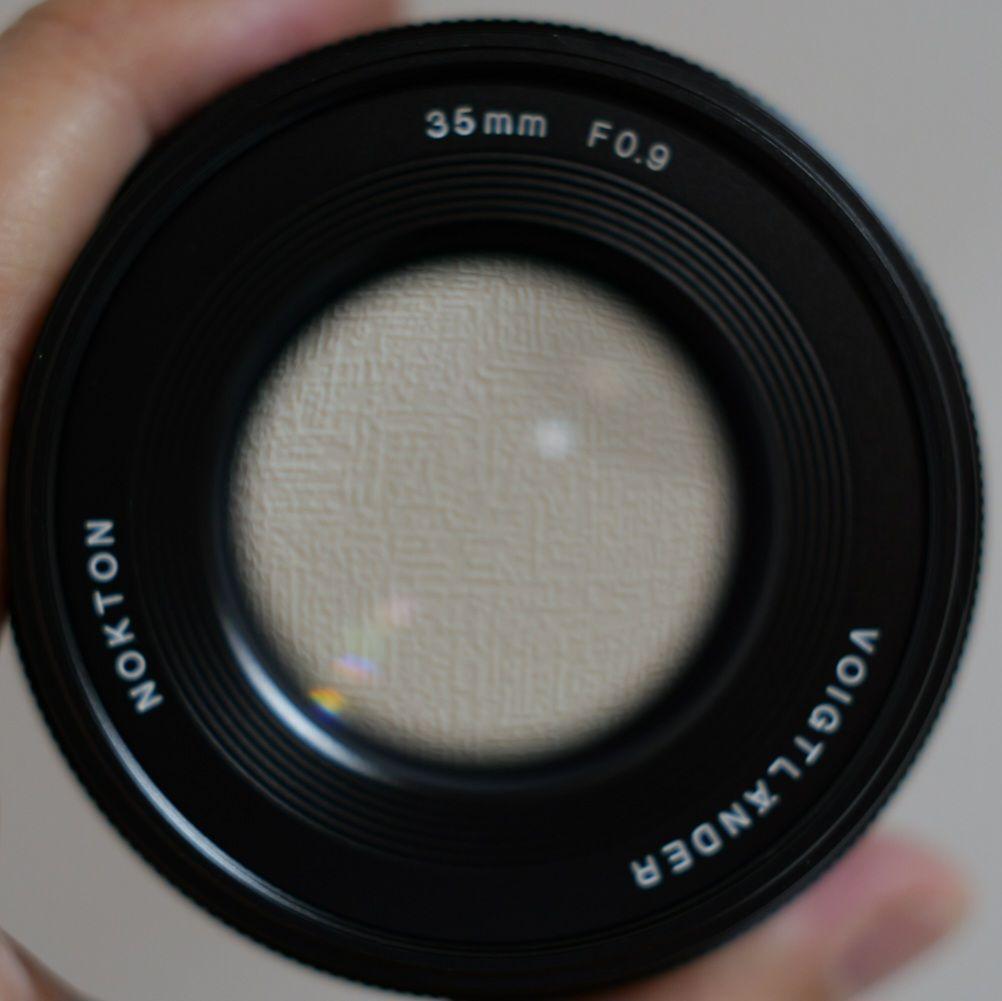 Voigtländer Nokton 35mm F0.9 レンズ
