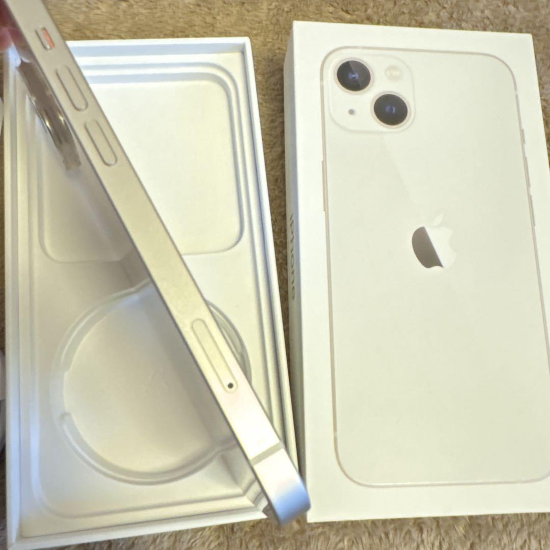 iPhone13 128GB SIMフリー 付属品あり　スターライト