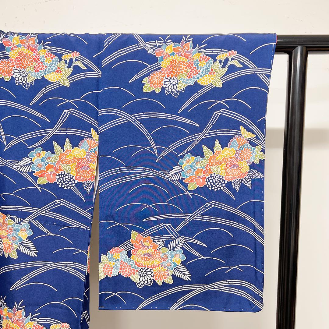 贅沢品 小紋 型染め 花模様 藍色 着物 006k - メルカリ 着物・浴衣