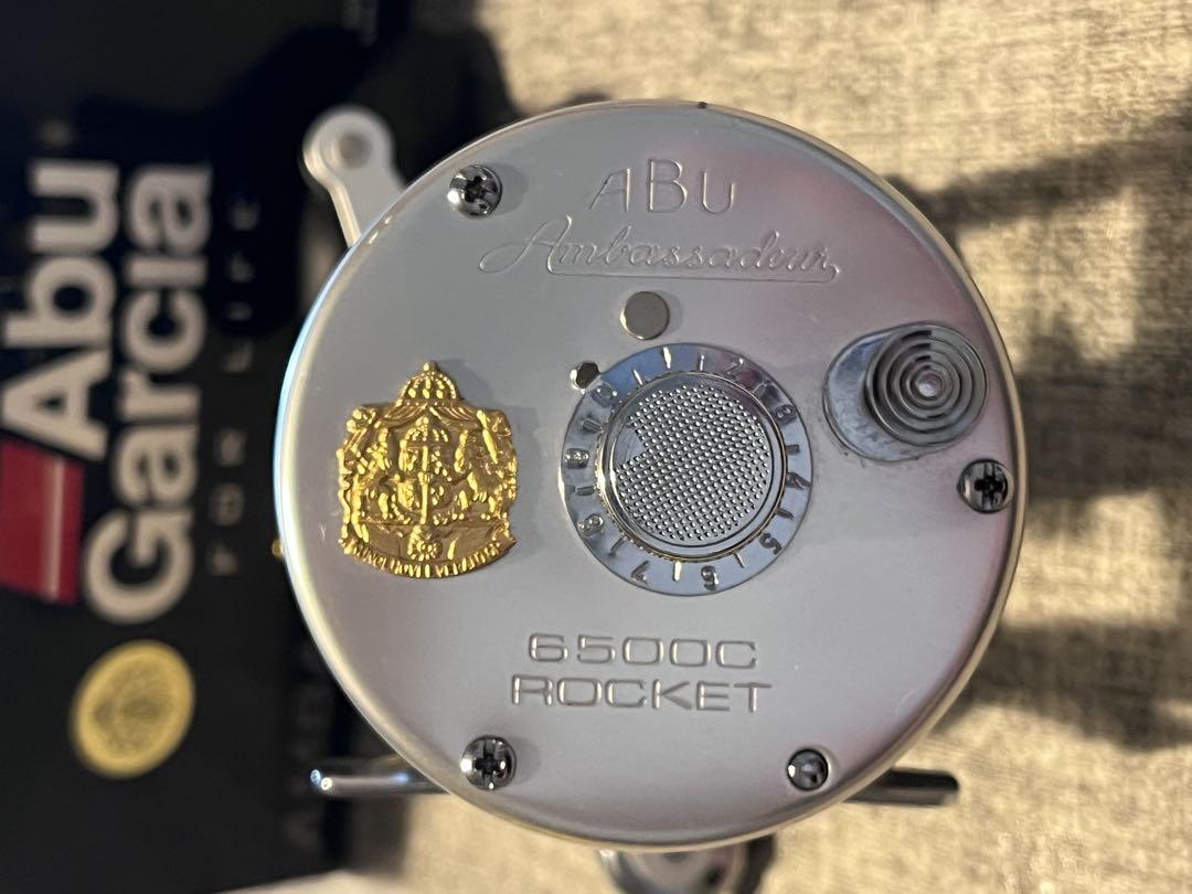 アブガルシア アンバサダー　6500C Rocket Silver(右巻き)