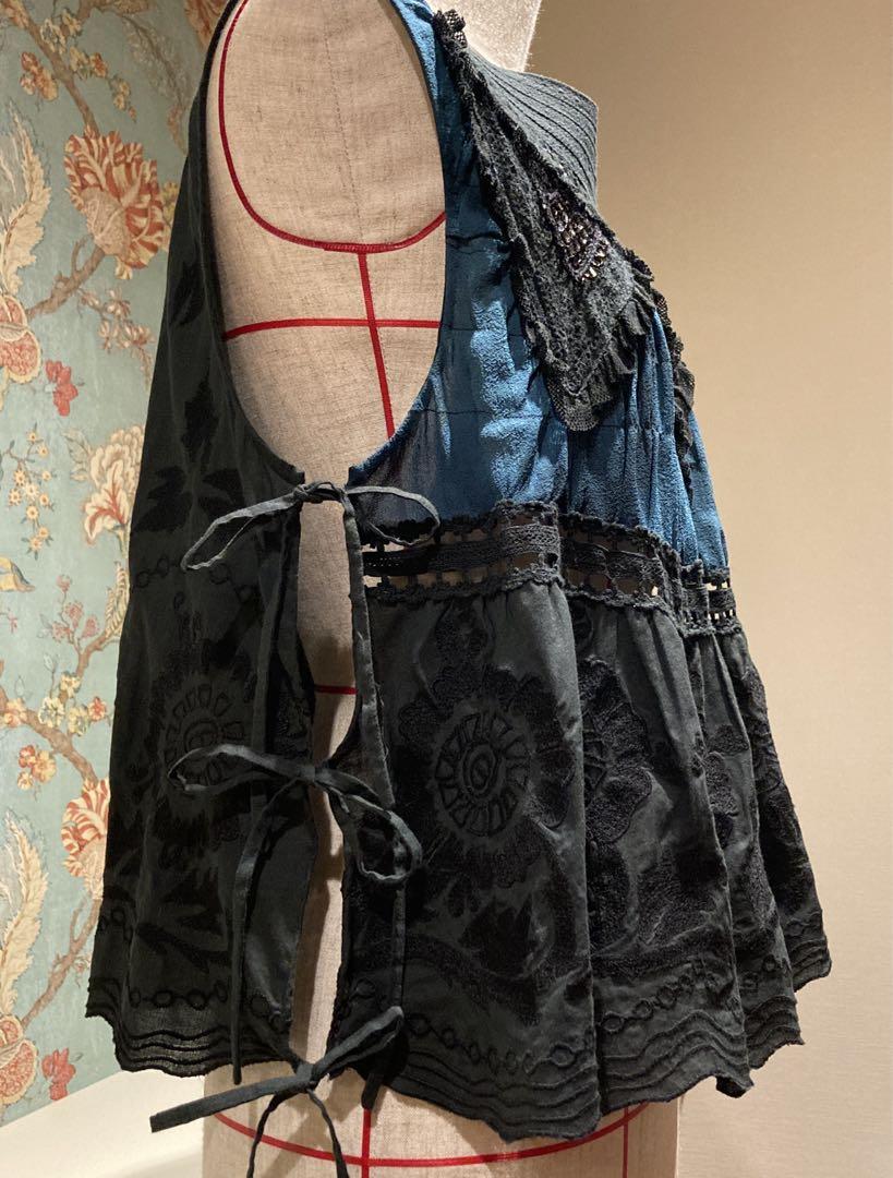DRIES VAN NOTEN　ビーズ刺繍ベスト　アントワープ購入 DRIES VAN NOTEN ビーズ刺繍ベスト アントワープ購入