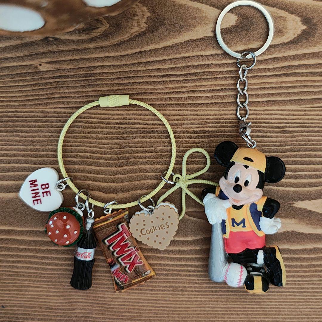 ぽむ様リクエスト商品2点　キーホルダー　ミッキー Mickey＆Friends Baseball Collection/ミッキー/ピッチャー
