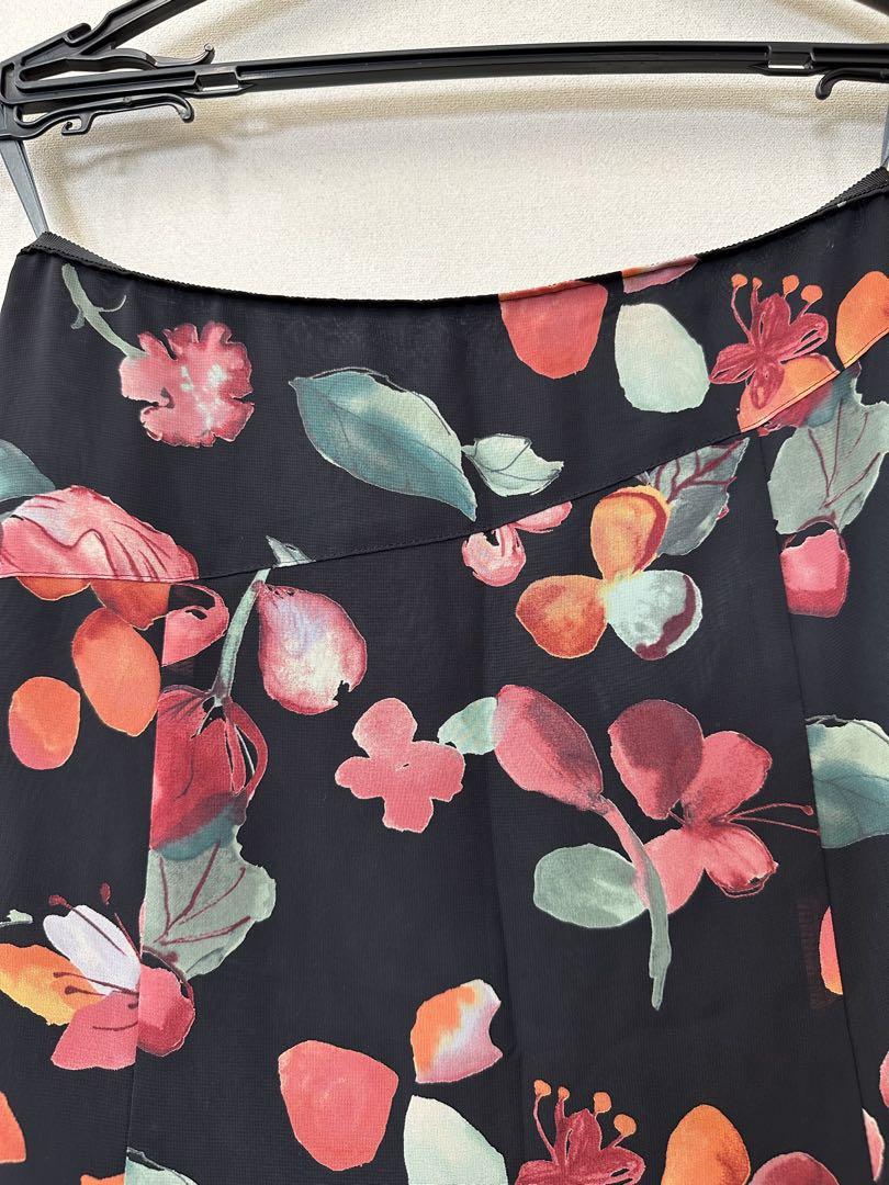 花柄シフォンセットアップ