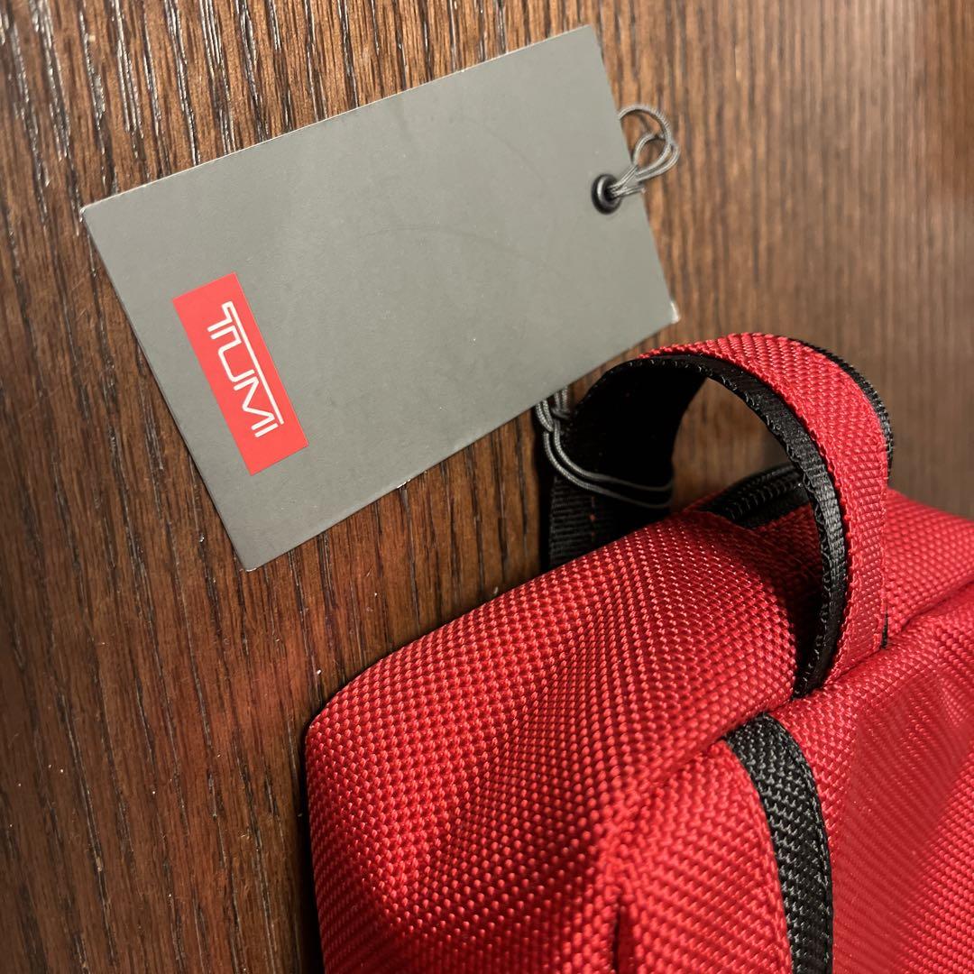 TUMI ポーチ　新品