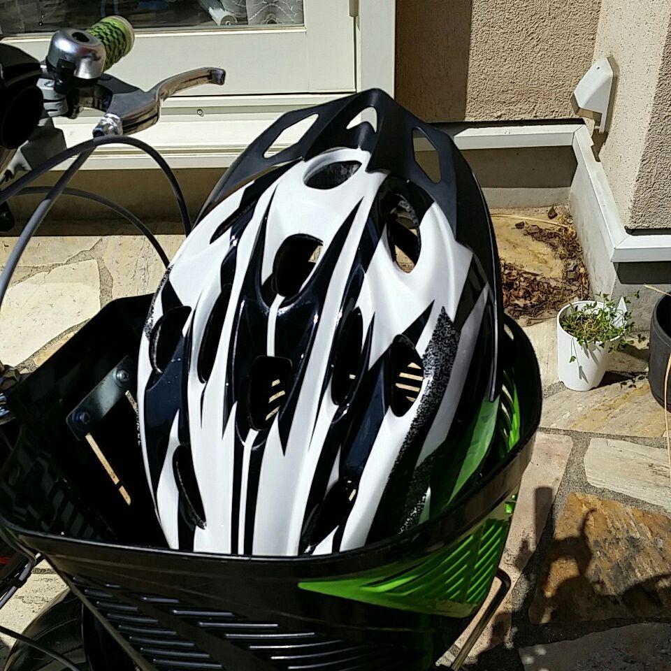 ジュニア自転車26インチ　本体　グリーン　緑　小学生　子供用
