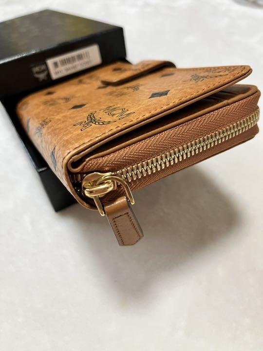 MCM 財布(長財布) 純正品 - メルカリ
