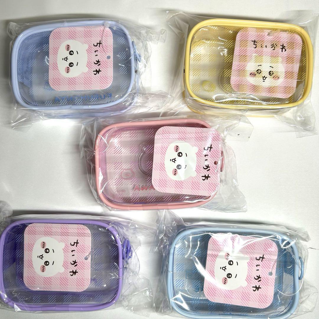 今話題のアイテムを ちいかわ ぷっくりクリアミニポーチ ハチワレ うさぎ 5点 バッグ・ポーチ