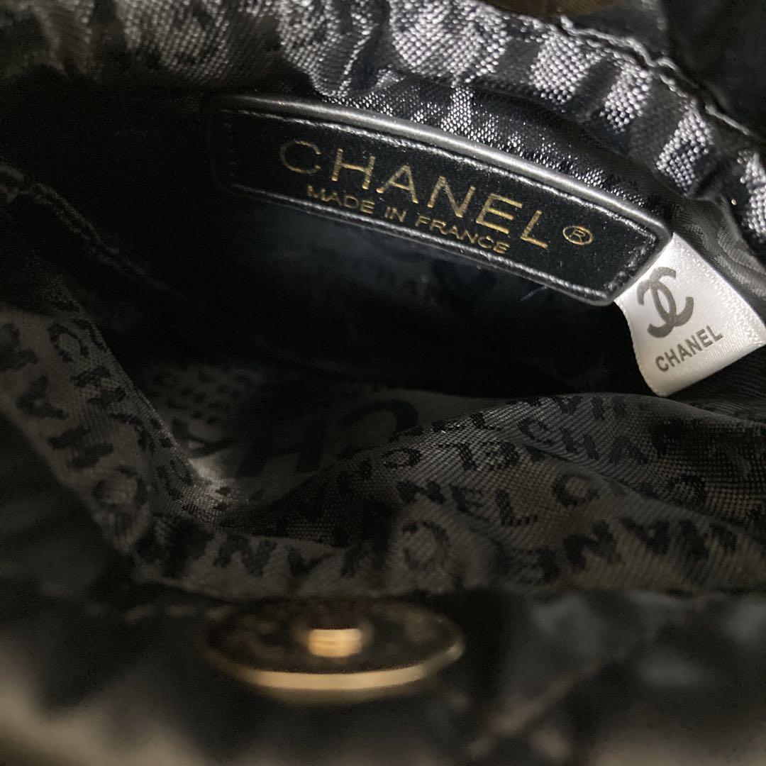 CHANEL ノベルティ チェーンポーチ - メルカリ