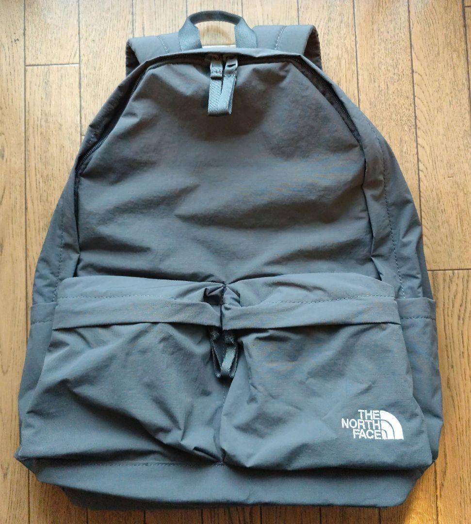 【週末値下】ノースフェイスホワイトレーベル リュック チャコールグレー