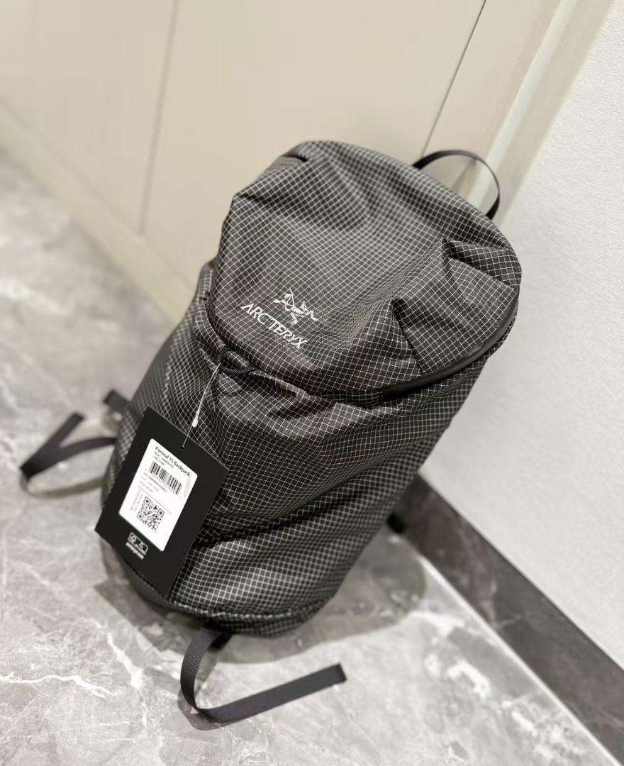 アークテリクス　コンシール15L ブラック バックパック
