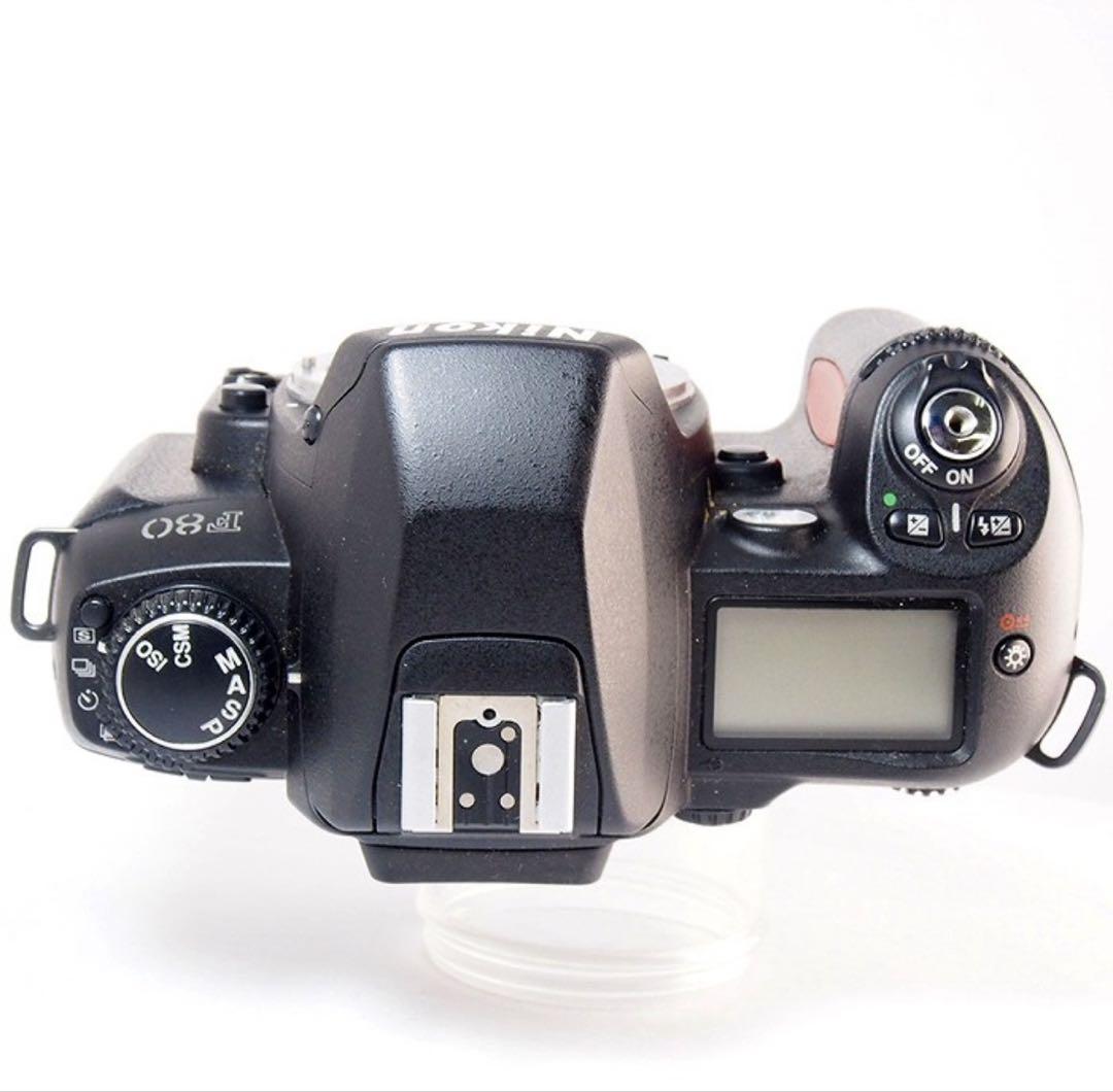 完動品　美品　Nikon F80フィルム一眼レフカメラ Nikon F80 フィルム一眼レフカメラ