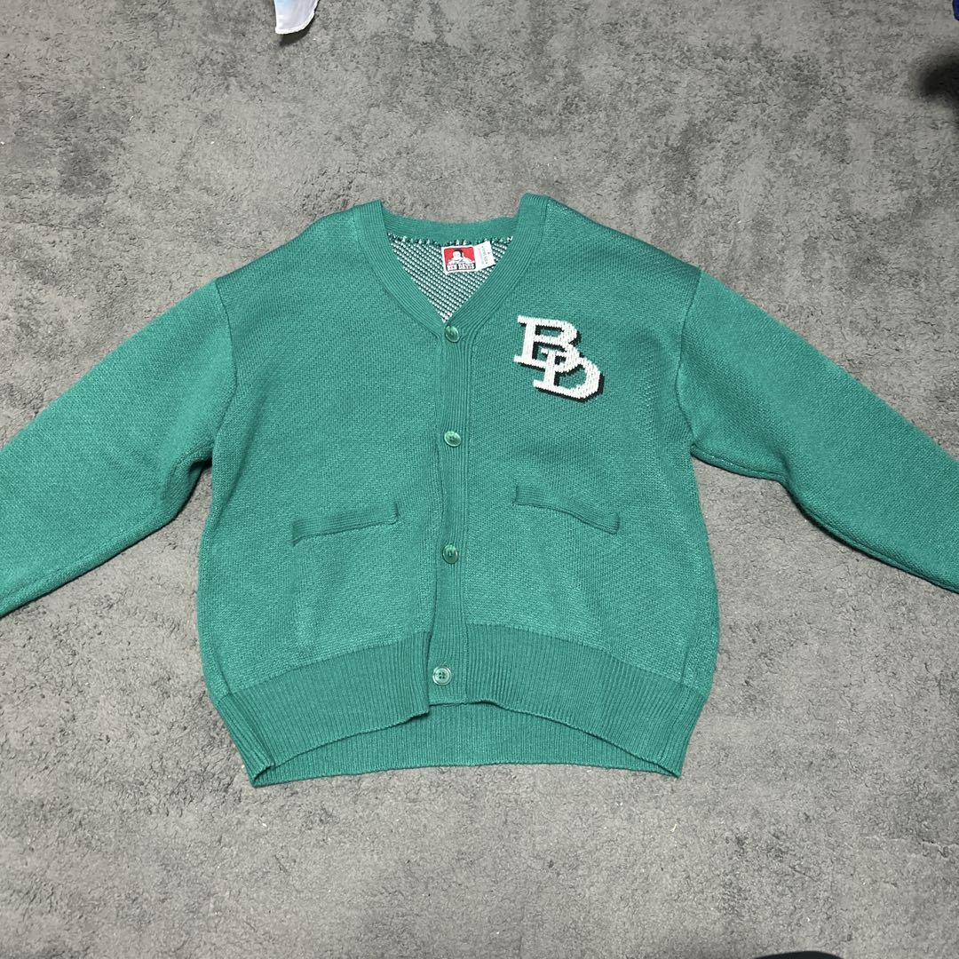 Ben Daviesカーディガン
