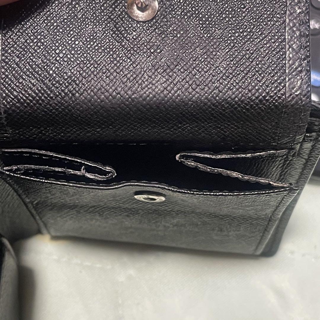 PRADA プラダ 折り財布 三つ折り財布 ブラック 黒 ハート - メルカリ
