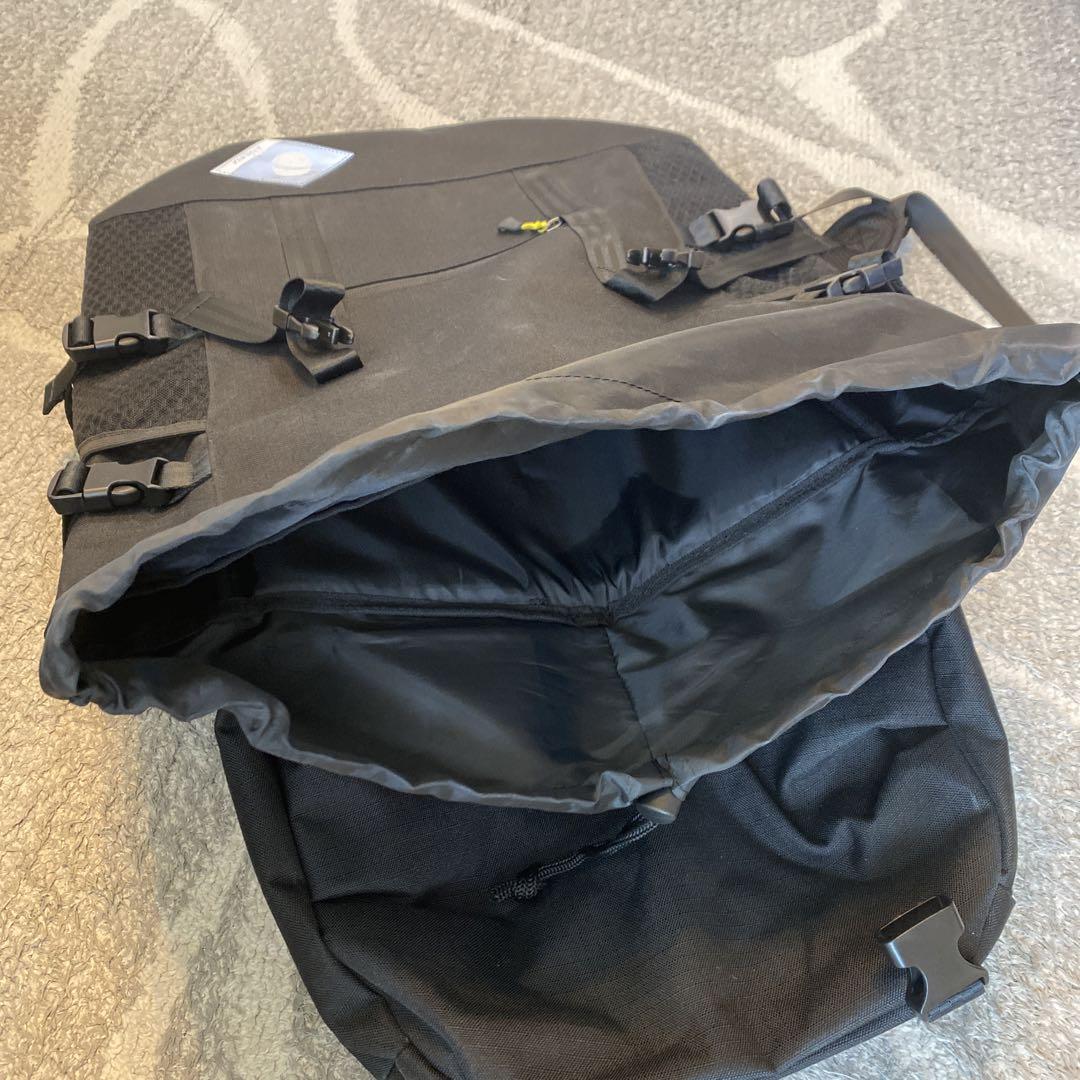 ATHLETAアスレタ リュック35L