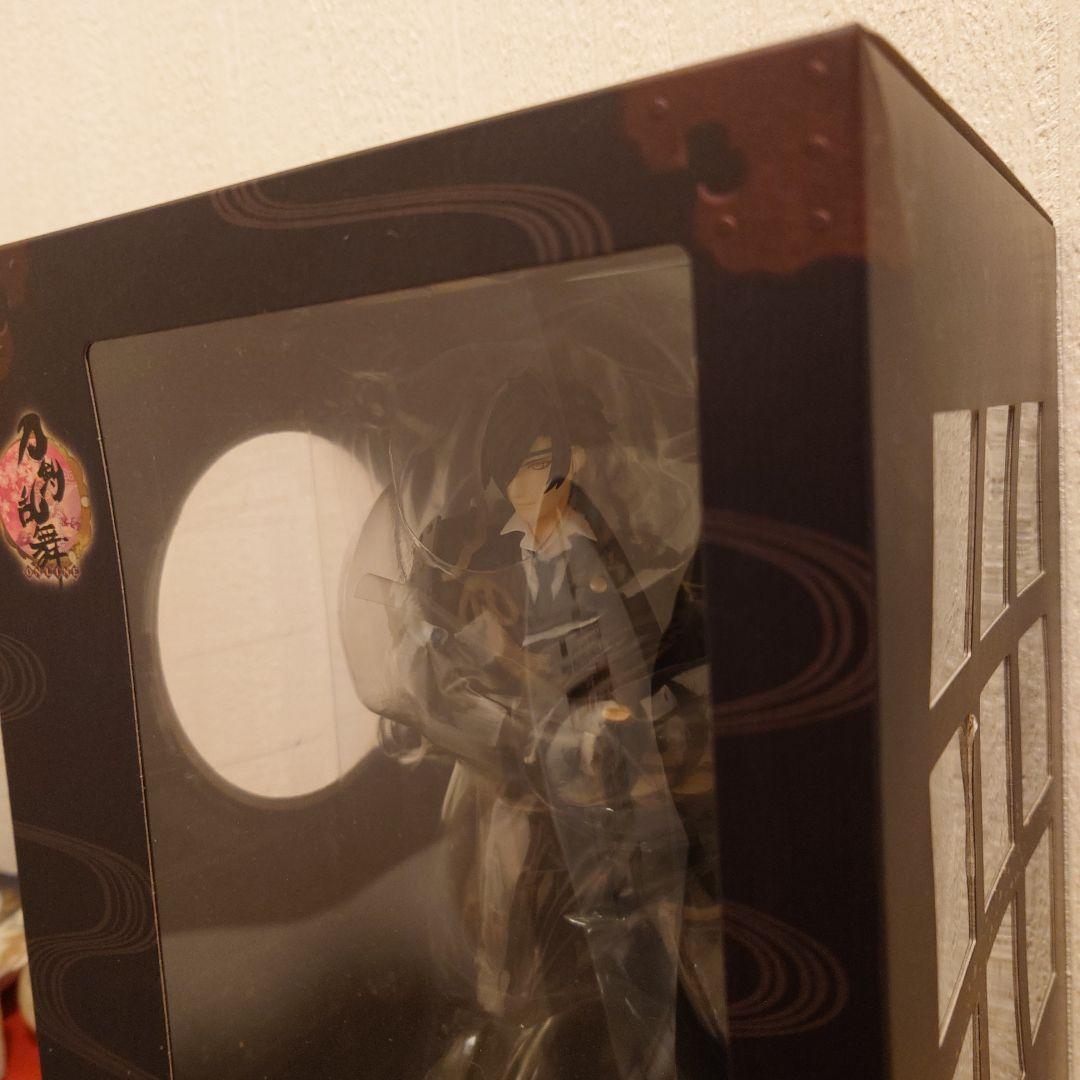 【新品未開封】刀剣乱舞-ONLINE- 燭台切光忠 1/8 完成品フィギュア Amazon.co.jp: コトブキヤ ARTFX J 刀剣乱舞-ONLINE- 燭台切光忠