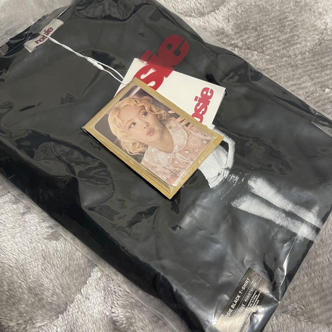 rosie Tシャツ