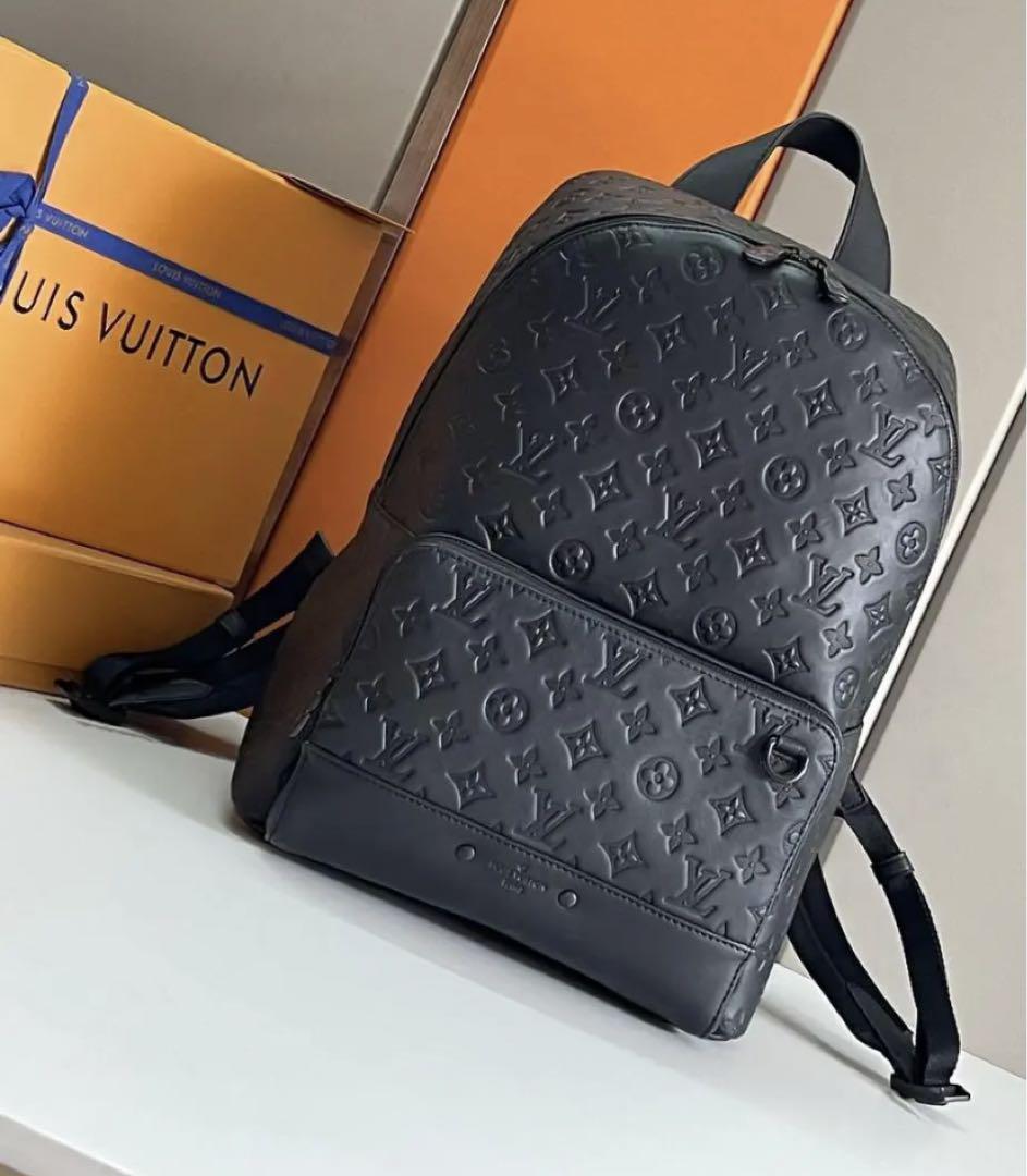 新品未使用 LOUIS VUITTON ルイヴィトンレーサー・バックパック 通販で