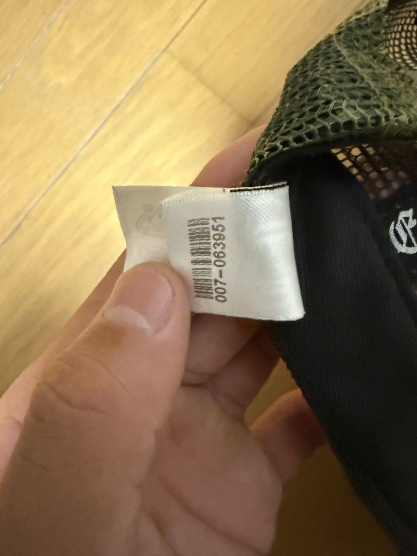 ホノルル購入 クロムハーツ FUCK 迷彩 カモフラ トラッカーキャップ 帽子