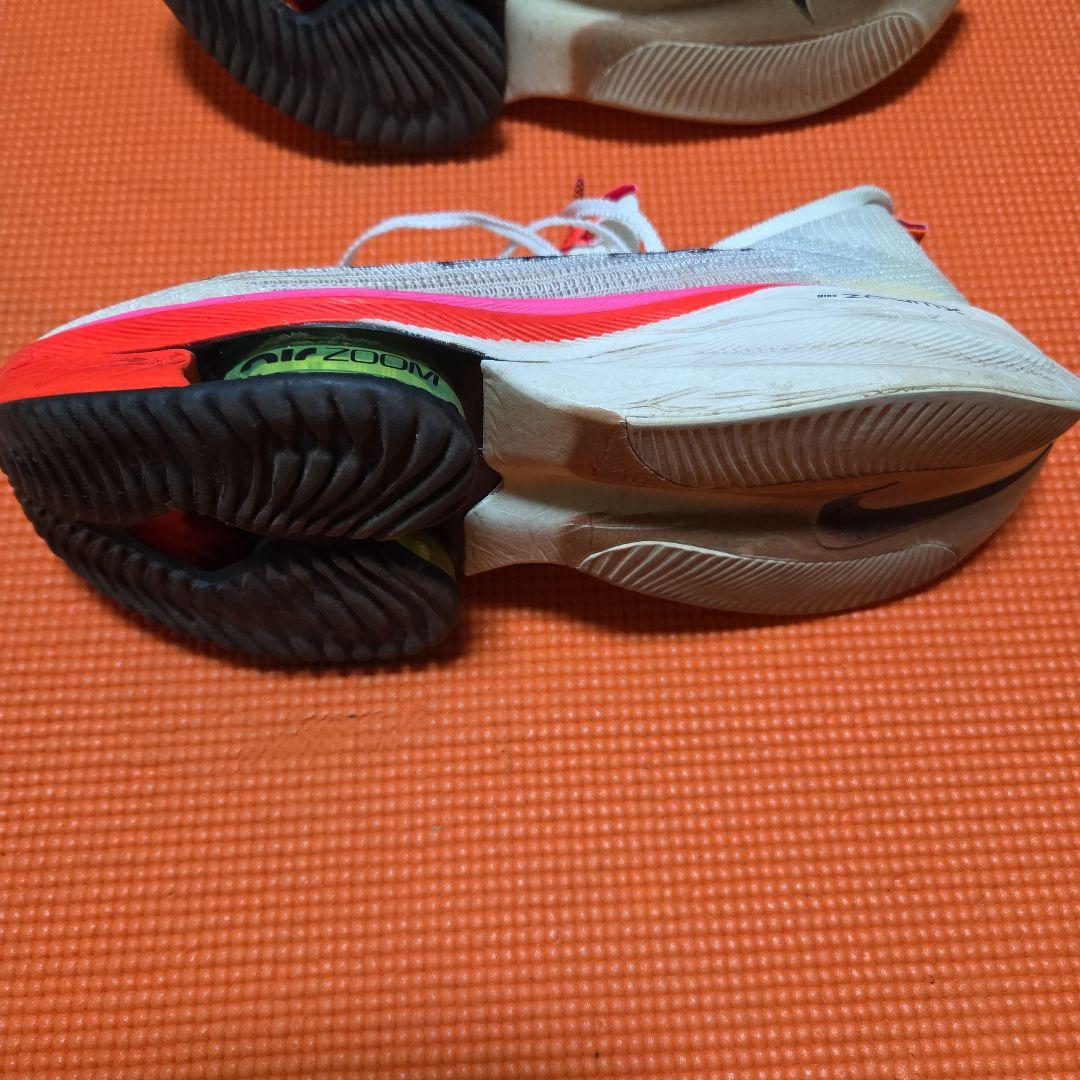 Nike ZoomX アルファフライ next %