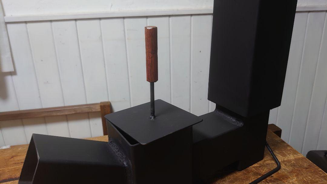 してありま ロケットストーブ 焚き火台 キャンプ n0mCa-m98651224242 type~chameleon 断熱二重煙突 ↅにしました