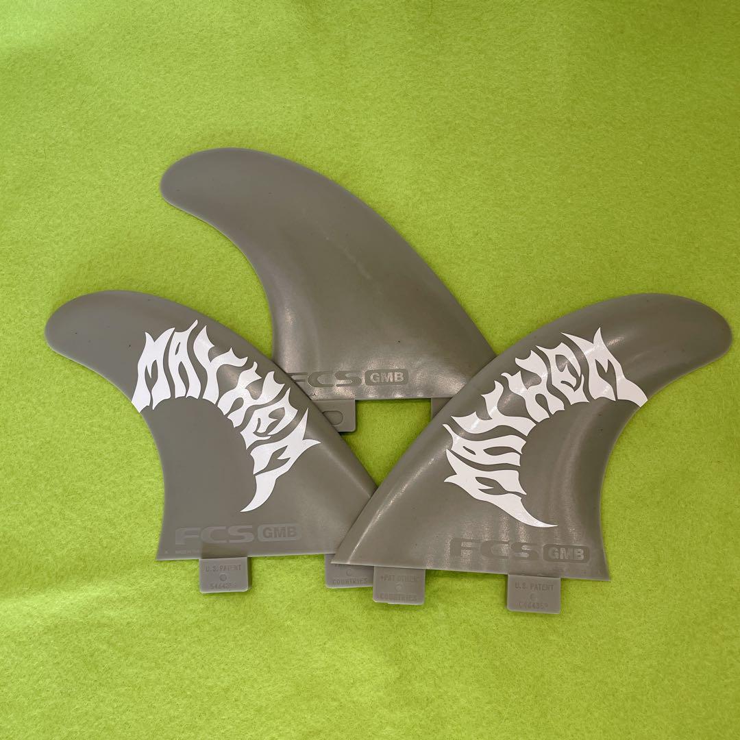 新品未使用　MAYHEM FCS GMB トライフィン メイヘムシグネチャ 新品未使用 MAYHEM FCS GMB トライフィン メイヘムシグネチャ