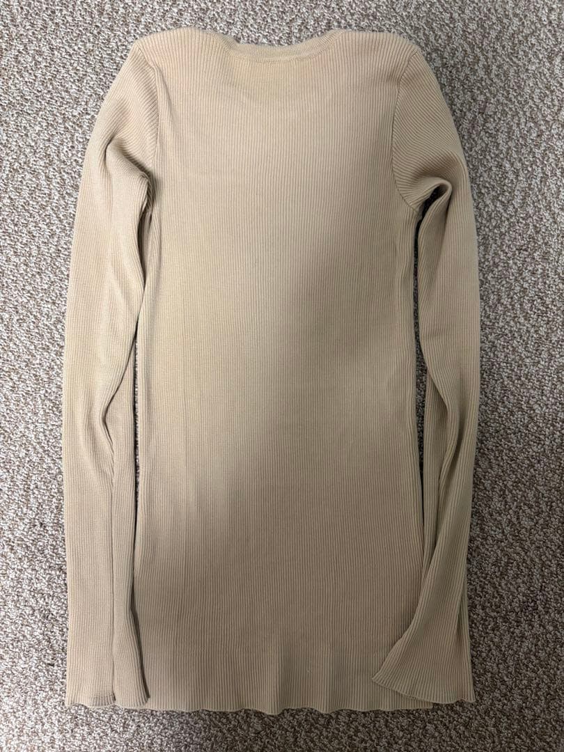 AURALEE ベージュ リブニット長袖