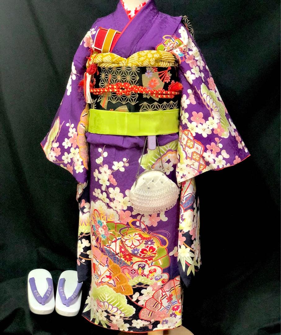 【正絹】 七五三 7歳 絵羽 紫 着物 四つ身 作り帯 セット 女の子 【正絹】 七五三 7歳 絵羽 紫 着物 四つ身 作り帯 セット 女の子