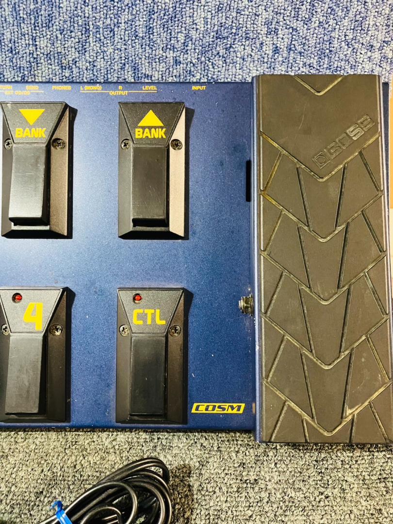D306　BOSS　マルチエフェクター　GT-3　動作品　アダプター付き