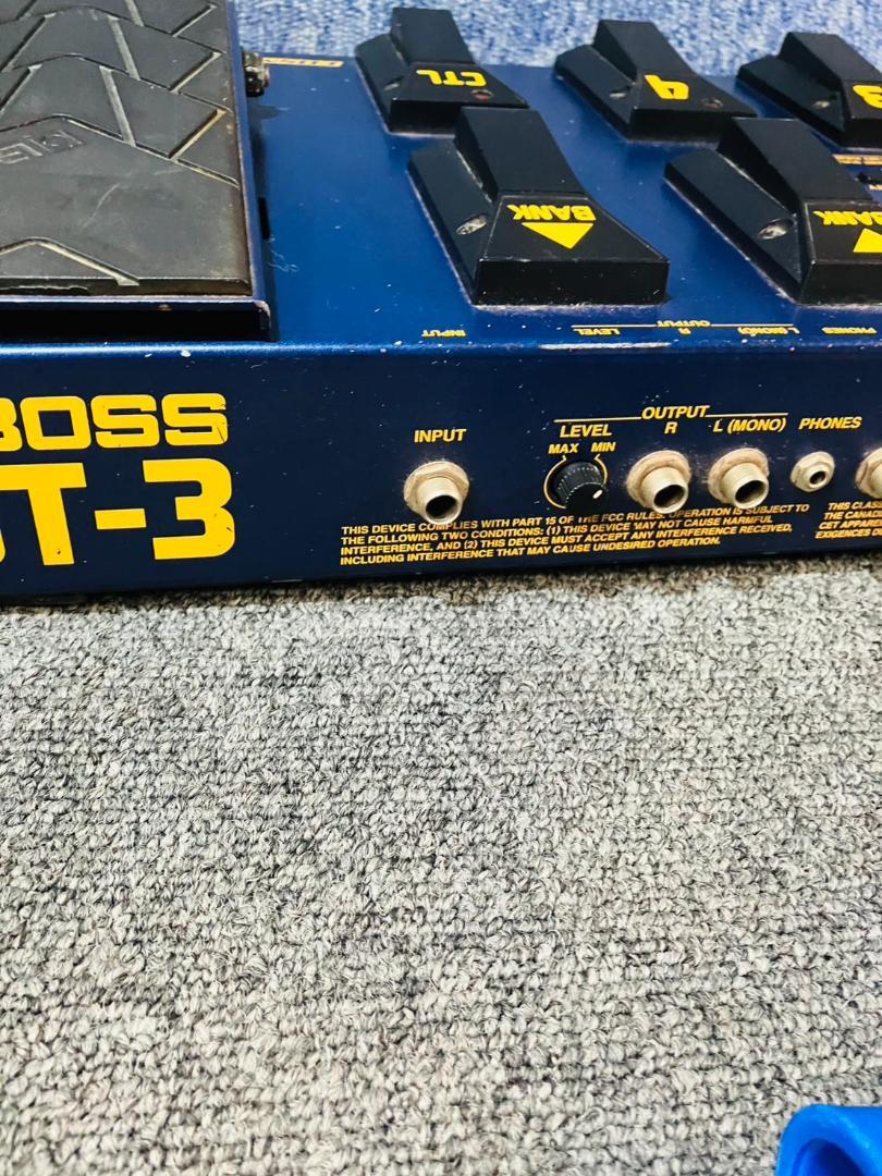 D306　BOSS　マルチエフェクター　GT-3　動作品　アダプター付き