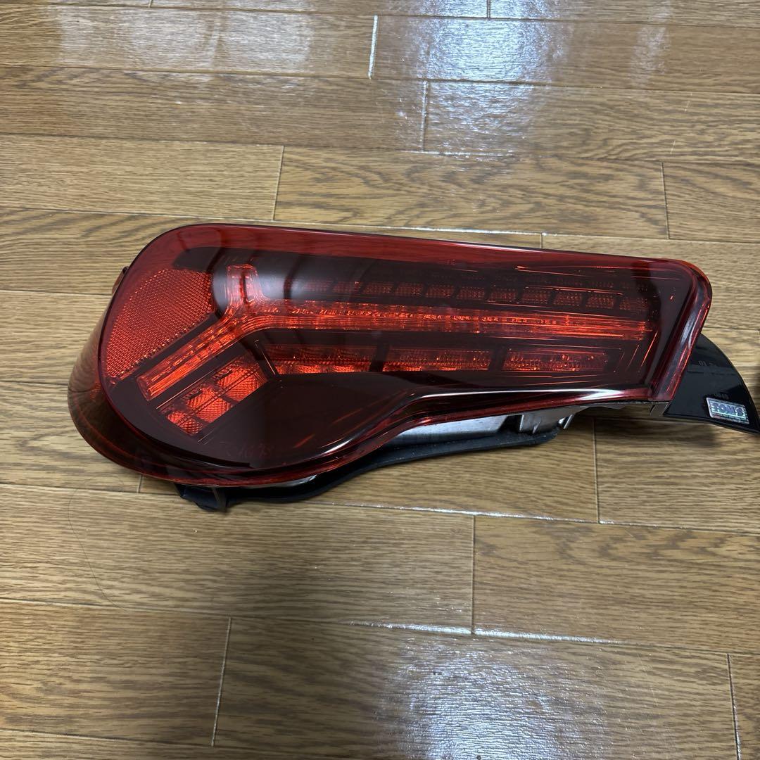 トムス テールランプ【廃盤希少】 トムス テールランプ【廃盤希少】 - メルカリ