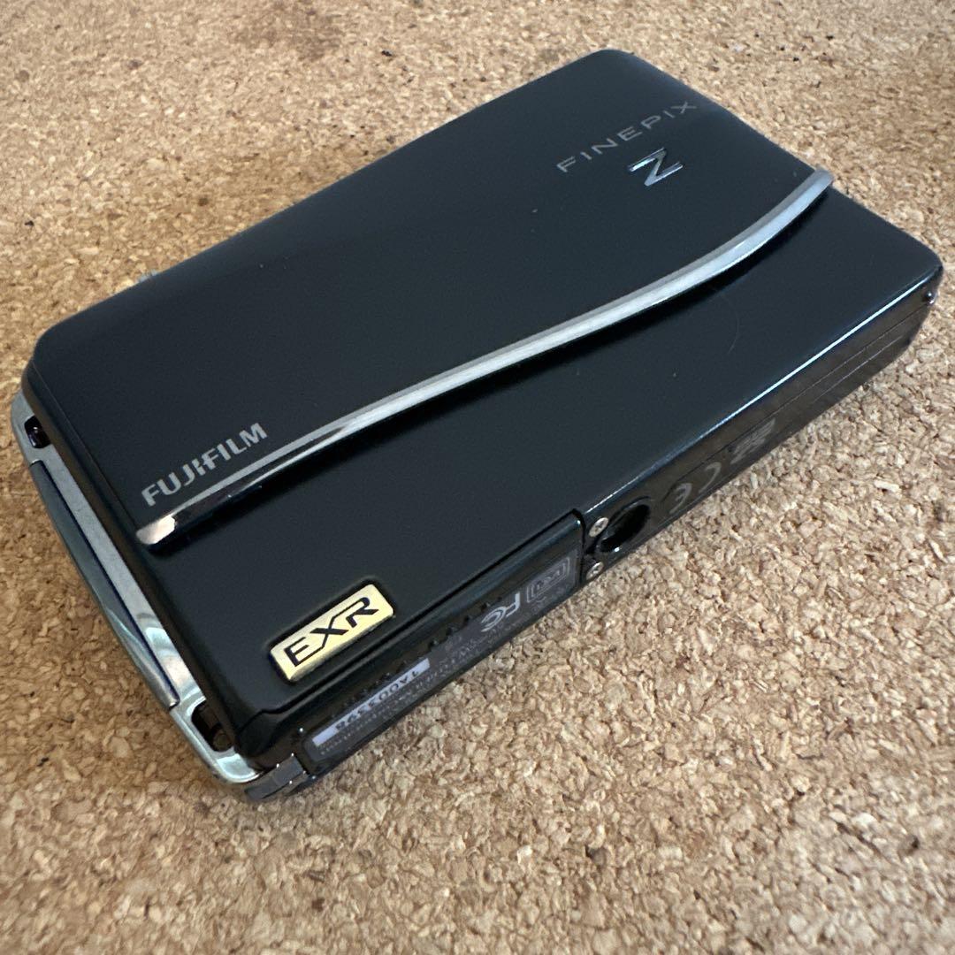 【美品】FUJIFILM FINEPIX Z800EXR デジカメ カメラ 美品