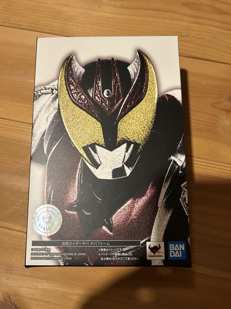 s.h.figuarts 仮面ライダーキバ 真骨彫 s.h.figuarts 仮面ライダーキバ 真骨彫