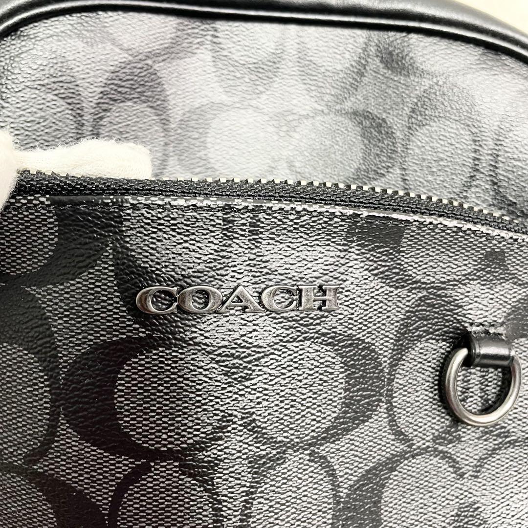コーチ グラハム シグネチャー ショルダーバッグ ボディバッグ ロゴ 金具 黒