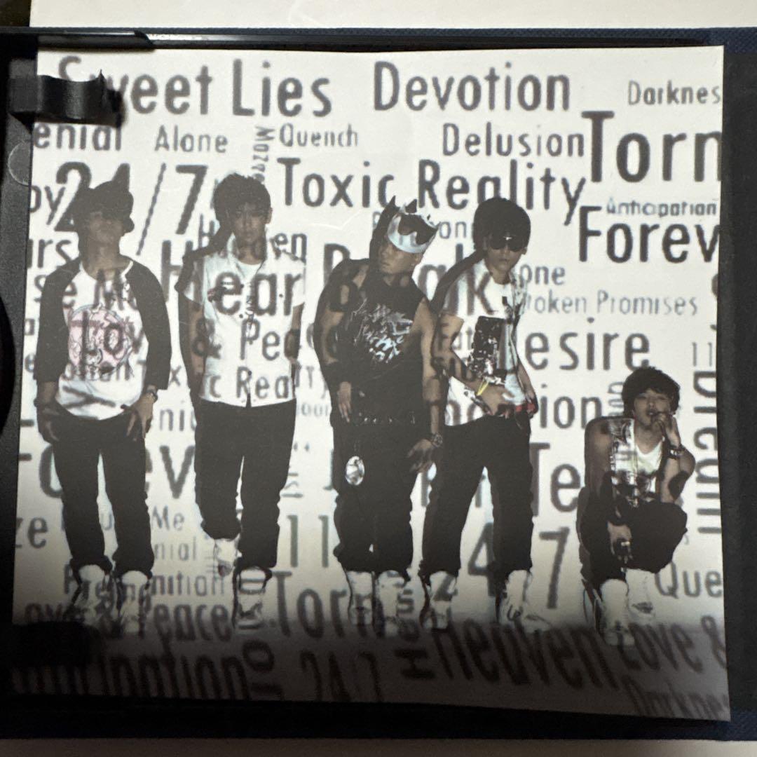 BIGBANG MINI.3 【 STAND UP 】 韓国盤CD 3Dペーパー BIGBANG MINI.3 【 STAND UP 】 韓国盤CD 3Dペーパー