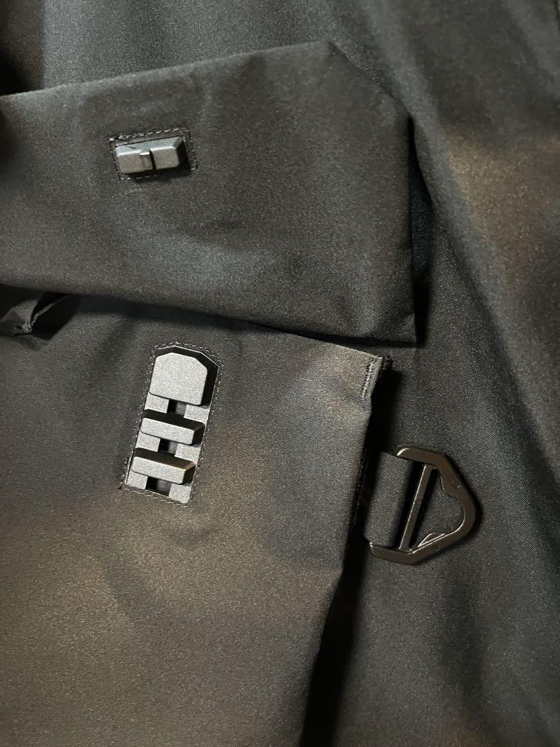 South2 West8 x Marmot ダウンジャケット GORETEX防水
