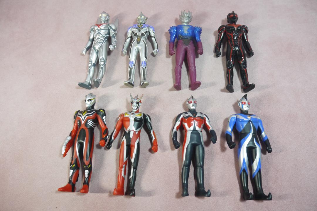 ダークメフィスト・ダークファウスト・カオスウルトラマン・カラミティ　ほか　8体