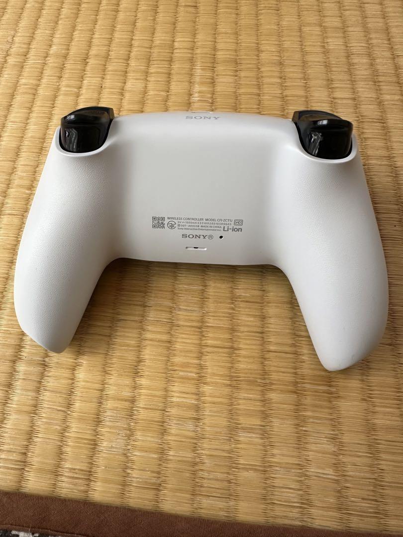 プレイステーション5 CFI-1200A01 美品 ソフト4本セット 画像3