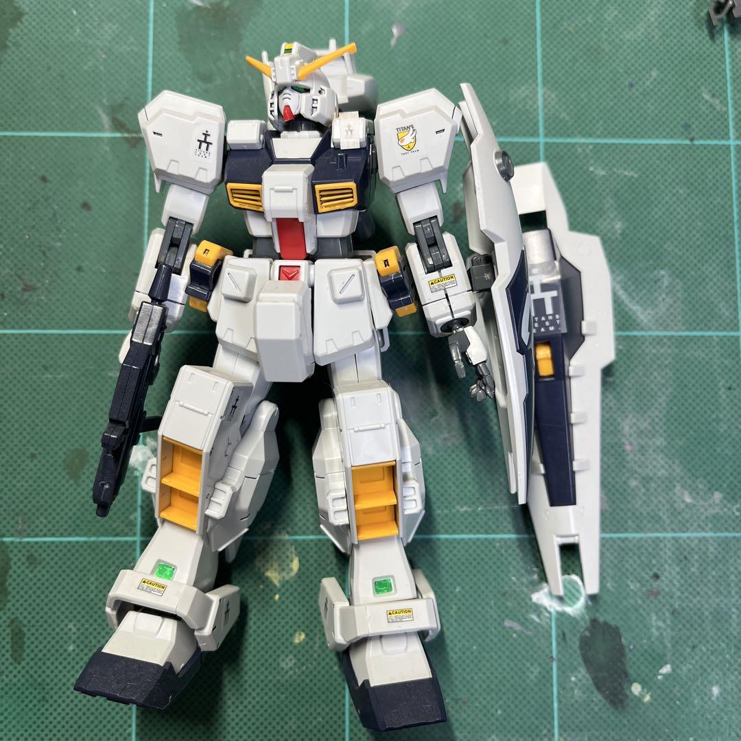 HGガンダムシリーズ　ジャンクパーツ 1/144】HG ガンダムファラクト 胴体 ガンプラ ジャンク パーツ